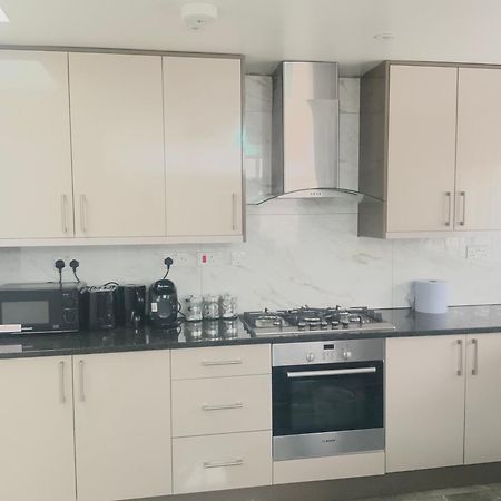 אילפורד The London En-Suite מראה חיצוני תמונה