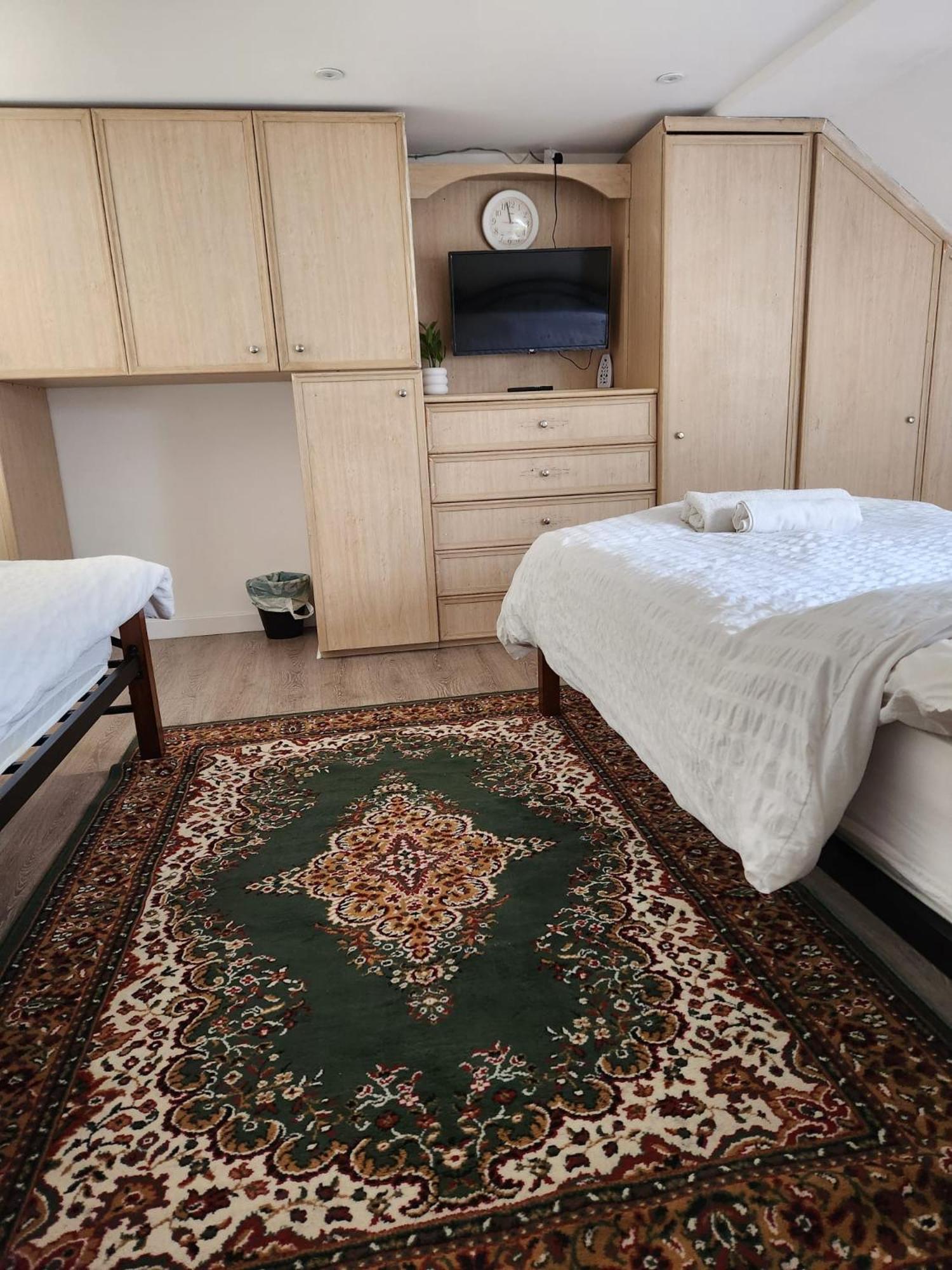 אילפורד The London En-Suite מראה חיצוני תמונה