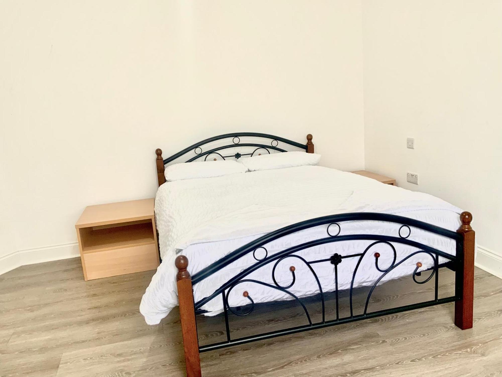 אילפורד The London En-Suite מראה חיצוני תמונה