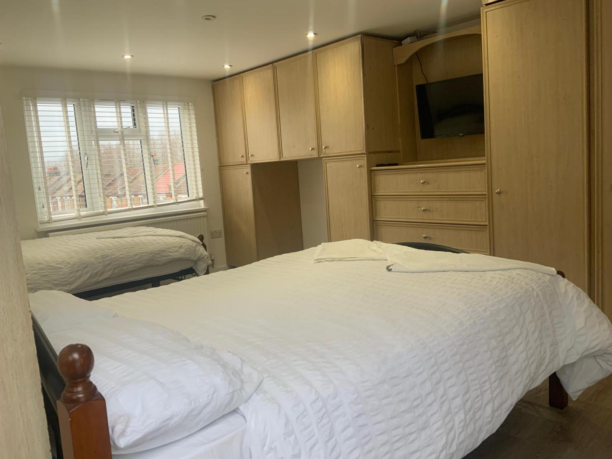 אילפורד The London En-Suite מראה חיצוני תמונה