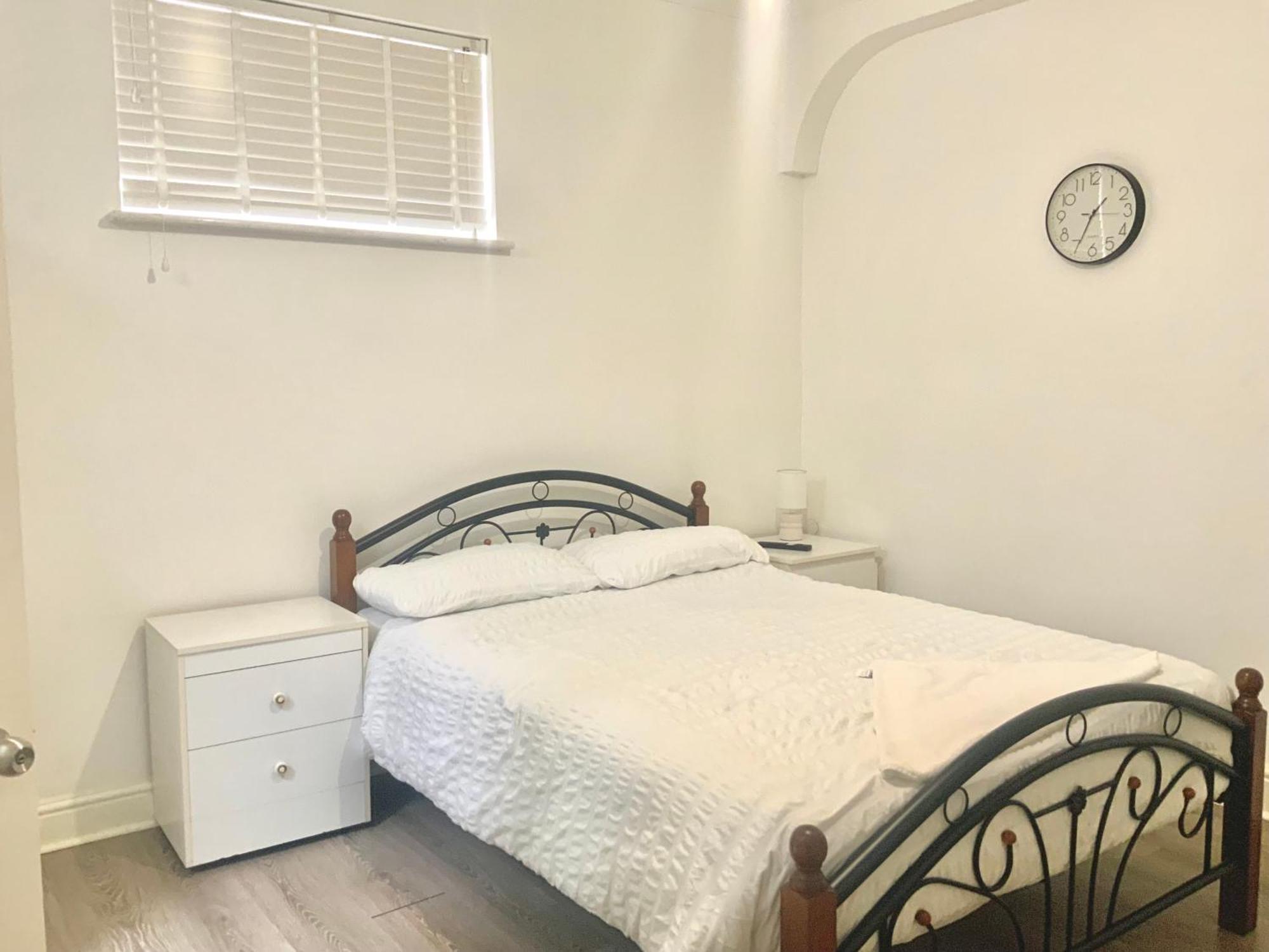אילפורד The London En-Suite מראה חיצוני תמונה