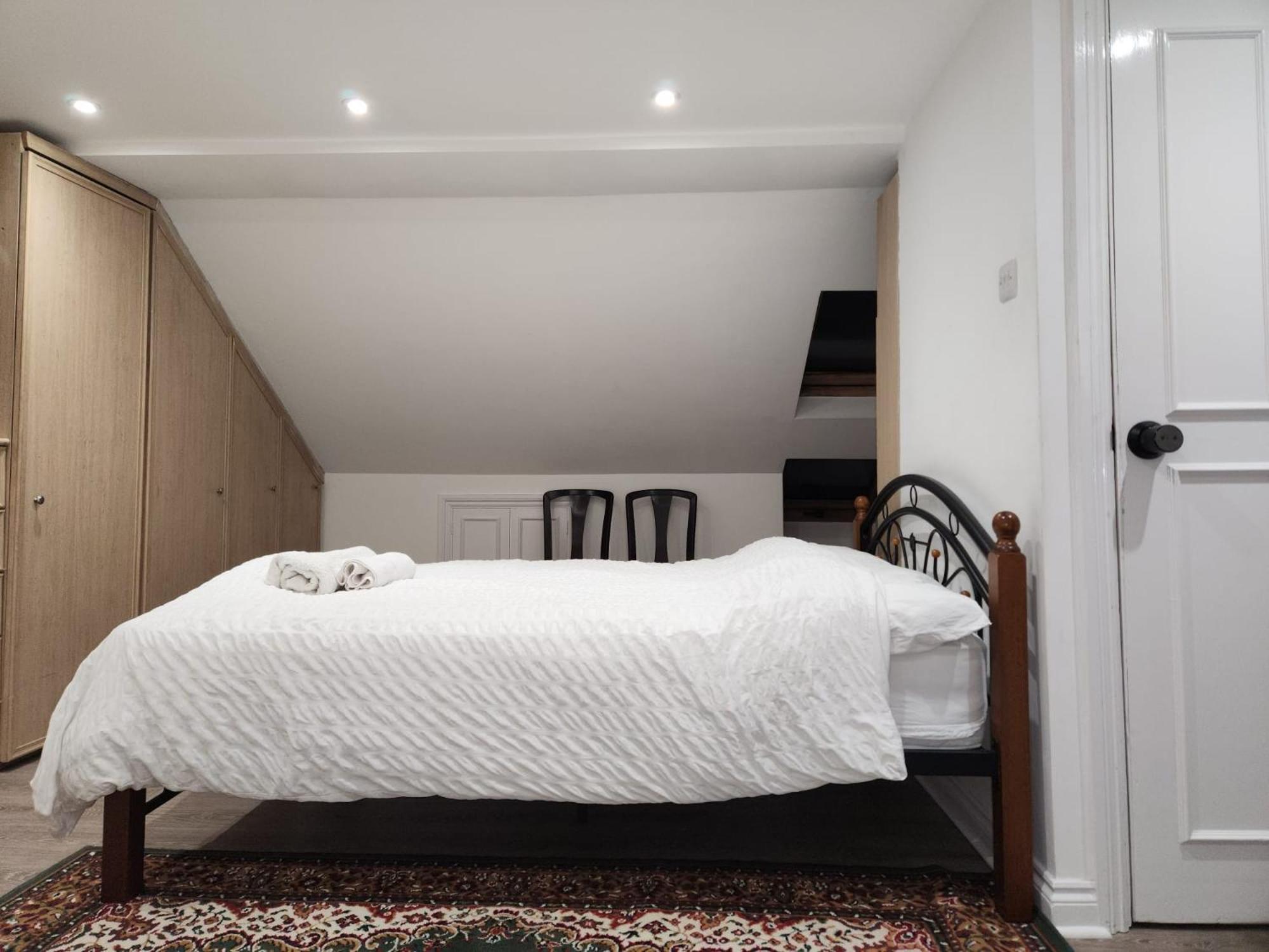 אילפורד The London En-Suite מראה חיצוני תמונה